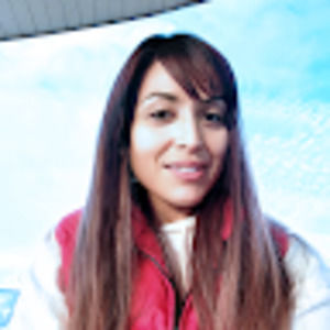 Meet your Posher, Adrienne